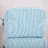 Trousse de toilette personnalisée rayée – Prénom brodé
