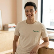 T-shirt en Coton avec Message Brodé Personnalisé