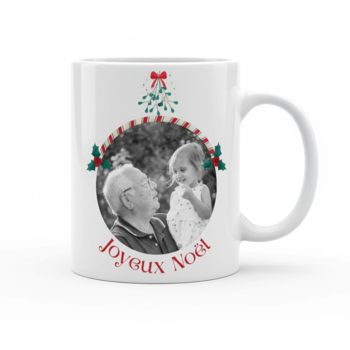 Mug Personnalisé "Magie de Noël" – Votre plus beau souvenir au pied du sapi
