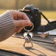 Porte-clés Décapsuleur Personnalisé avec Photo – Souvenir Unique 
